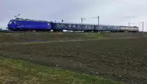 Einige Minuten nach dem Start einer Rundreise in Weinfelden befindet sich Re 456 111-4 der M-Rail AG mit den Wagen der Schweizerischen Speisewagen Gesellschaft (SSG) am 10.02.2019 kurz vor der Station M�llheim-Wigoltingen. Die von der SSG organisierte Brunchfahrt durch die Ostschweiz f�hrte von Weinfelden �ber Frauenfeld, Winterthur, B�lach, Neuhausen (Rheinfall), Schaffhausen, den Rhein und Bodensee entlang �ber Kreuzlingen, Romanshorn und Weinfelden zur�ck nach Winterthur. Der Zug besteht aus den SSG-Wagen  Frauenfeld  (D-BRM 56 80 84-80 054-5),  Lugano  (D-BRM 56 80 88-70 106-1) und dem TEE-Speisewagen D-BRM 56 80 85-95 153-7.