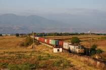461-119 (MK-MZ) mit Güterzug bei Miladinovtsi am 16.09.2018 