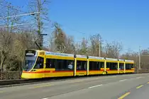 Be 6/10 Tango 154, auf der Linie 10, fährt zur Haltestelle Binningen Oberdorf. Die Aufnahme stammt vom 16.02.2019.