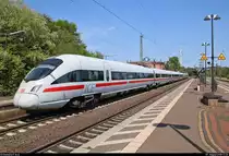 411 504-4 (Tz 1104  Erfurt ) als unbekannter ICE Richtung Hannover erreicht den Bahnhof Uelzen auf Gleis 101.
[7.8.2018 | 13:25 Uhr]