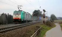 Die Cobra 2838 kommt aus Richtung Aachen-West mit viel Sand die Gemmenicher-Rampe hoch mit einem Containerzug aus Gallarate(I) nach Antwerpen-Combinant(B) aus Richtung Aachen-West und fährt in Richtung Montzen/Belgien. 
Aufgenommen an der Montzenroute am Gemmenicher-Weg.
Bei Wolken am Nachmittag vom 21.2.2019.
