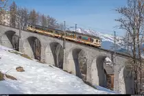 AL BDeh 4/4 302 mit Bt 351 am 23. Februar 2019 auf Talfahrt zwischen Versmont und Leysin-Village.