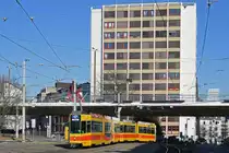 Doppeltraktion, mit dem Be 4/8 202 und dem Be 4/6 260, auf der Linie 17, fährt zur Haltestelle beim ZOO Basel. Die Aufnahme stammt vom 16.02.2019.