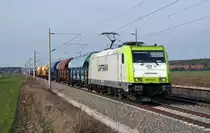 185 598 der Captrain zog am 20.02.19 einen Schwenkdachwagenzug durch Rodleben Richtung Roßlau. Ziel des Zuges war wohl das Stickstoffwerk in Wittenberg-Piesteritz.