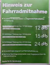Aufgrund der hohen Auslastung und mangelnder Mitnahmekapazitäten auf den Linien S3 und S5 bzw. S5X der S-Bahn Mitteldeutschland (DB Regio Südost) zwischen Halle (Saale) und Leipzig können Fahrräder seit Mitte des letzten Jahres offiziell nur in sehr begrenztem Maße mitgeführt werden. In der Vergangenheit ist es schon mehrmals zu Problemen gekommen.
Inwieweit sich an die Vorgaben auf dem abgebildeten Aushang in Halle(Saale)Hbf gehalten wird, steht auf einem anderen Blatt Papier.
Mehr Informationen: https://www.mz-web.de/mitteldeutschland/voll--voller--s-bahn-pendlern-mit-fahrrad-soll-der-zustieg-oefter-verweigert-werden-31110104
[30.8.2018 | 16:24 Uhr]