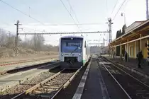 VT 54 der Vogtlandbahn nun in Richtung Zwickau  am 24. Februar 2019 in Franzensbad.

mit Oberleitungen... 
