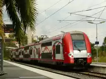 14.09.2009: Die südfranzösische Parfümstadt Grasse hat außer vielen Wolken auch einen Kopfbahnhof. Hier endet die Strecke von Cannes. Moderne doppelstöckige elektrische Triebzüge verkehren von hier über Cannes - Nizza - Monte Carlo nach Ventimiglia. Wir benutzten diese 4-teilige Einheit.
