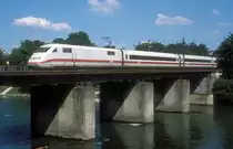 402 022  Ulm ( alte Donaubrücke )  29.06.01