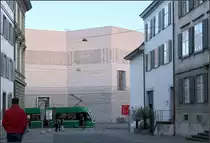 Am Basler Kunstmuseum -

Flexity II-Tram am Erweiterungsbau des Kunstmuseum Basel.

08.03.2019 (M)