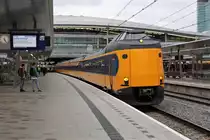 Am 16.03.2018 verlässt IC 8858 nach Leiden Utrecht Centraal.