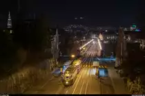 BERNMOBIL historique an der Museumsnacht Bern am 22. März 2019. Im Viertelstundentakt pendelten drei historische Tramzüge zwischen Bahnhof und Guisanplatz.<br>
Standardzug der ersten Serie bestehend aus dem Be 4/4 107 und dem B 327 beim Kursaal. Dahinter die Kornhausbrücke, ganz links der Turm des Berner Münsters und ganz rechts das Bundeshaus.
