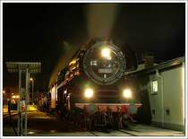 01 533 der �GEG am Abend vor der Dampflokparade am 19.5.2007 in Graz, aufgenommen in der Traktion des Graz-K�flacher Bahnhofes am 18.5.2007