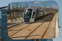 Neue Perspektiven tun sich auf - In Luxembourg-Kirchberg an der Haltestelle Europaparlament/Parlement Europ�en entstand am 29.03.2019 ein Nachschuss auf ein CAF Urbos von LUXTRAM S.A.. (Hans)