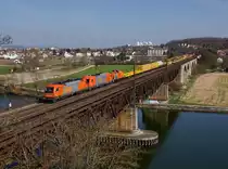 Die 1216 901, die 2016 906 und die 293 002 mit einem Bauzug am 29.03.2019 unterwegs bei Regensburg.