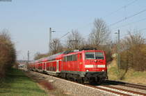 111 137-6 mit dem RE 22031 (Esslingen-Tübingen Hbf) bei Bempflingen 23.3.19