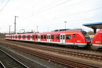 DB S-Bahn Rhein Main 430 601-1 mit Werbung für das Jubiläum 40 Jahre S-Bahn Rhein Main am 02.04.19 in Hanau Hbf als S9