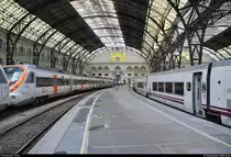Blick in die Bahnhofshalle der Estació de França (Bahnhof Barcelona-França) (E) auf Bahnsteig 6/7.
[18.9.2018 | 14:55 Uhr]