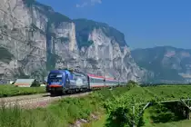 1216 019 mit EC 81 am 20.07.2016 bei Mezzocorona. 