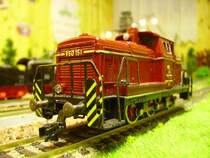 �ber 40 Jahre altes Modell der V60 151 von Fleischmann. Die Lok ist mit neuen Kupplungen ausgestatt und l�uft einwandfrei.