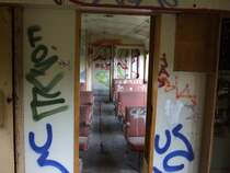 Grausamer Zustand einer der BR 515 am BW GE-Bismarck.