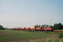 M62 326 mit einem G�terzug vor Kemenespalfa (23.05.2007)