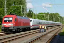 15.05.2014, Im Bahnhof Hochstadt-Marktzeuln stand heute früh dieser Messzug. Lok 182 506 der DB Systemtechnik vor ICE  Görlitz  ( ICE 2;Tz 235), Er startete gegen 9 Uhr in Richtung Frankenwald.