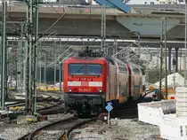 Zusehen ist 114 035 wie sie am 15.04.2019 mit der RB 19250 den Ulmer Hauptbahnhofin Richtung Stutgart Hbf verlässt. Die RB hatte über 55 Min Verspätung und fuhr deshalb erst um 15:32 Uhr aus dem Ulmer Hbf.