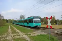 VGF Düwag U4 Wagen 534+5xx+5xx am 13.04.19 in Frankfurt am Main Kalbach als U2