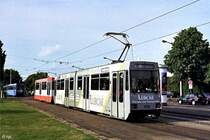 Tw 8156 + Bw 8171 am Stadion (30. Mai 2000)