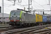 Siemens Vectron 475 409-9 durchfährt den Bahnhof Pratteln. Die Aufnahme stammt vom 06.03.2019.