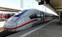 ICE 4 nach München im Nürnberger Hbf.
Aufgenommen am 21.04.2019.