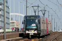 Die Linie 9 mit der Wagennummer 4115 auf dem Weg nach Sülz.Aufgenommen am 21.4.2019 an der KVB-Haltestelle Heumarkt am 21.4.2019.