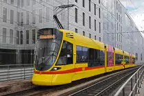 Be 6/10 Tango 180, auf der Linie 10, fährt zur Haltestelle Peter Merian. Die Aufnahme stammt vom 18.03.2019.