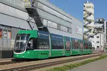 Be 6/8 Flexity 5038, auf der Linie 14, fährt zur Haltestelle Lachmatt. Die Aufnahme stammt vom 21.03.2019.