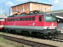1142 622-8 am Bahnsteig 3 Passau Hbf; 070623