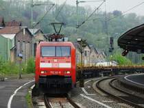 E-LOK 152 141-8 MIT LANGSCHIENEN-ZUG IM BAHNHOF BETZDORF/SIEG
Am 2.5.2019 durchquert LOK 152 141-8 mit einer Langschienen-Transporteinheit den
Bahnhof BETZDORF/SIEG.....