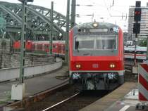 S-Bahn STW nach K�ln Nippes bei der Einfahrt K�ln Hbf. Aufgenommen am 23.06.07