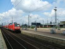 BR 146 014-6 mit RE 6 D�sseldorf-Minden am Haken ,f�hrt in 
Dortmund Hbf. ohne Steuerwagen ein. 