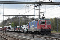 Re 420 165-3 durchfährt den Bahnhof Möhlin. Die Aufnahme stammt vom 09.04.2019.