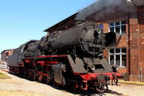 Die 50 3570-4 beim Sommerdampf im historischen Lokschuppen am 07.07.2018 in Wittenberge.