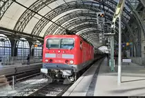 Anlässlich des 584. Dresdner Striezelmarkts setzte DB Regio Nordost wieder an jedem Adventswochenende Sonderzüge von Berlin nach Dresden und zurück ein.
143 193-1 von DB Regio Nordost als RE 18440  Striezelmarkt-Express  von Berlin Südkreuz steht in seinem Endbahnhof Dresden Hbf auf Gleis 3.
[8.12.2018 | 10:59 Uhr]
