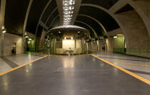 Der U-Bahnhof der KVB Linie 5 am Heumarkt. Aufgenommen am 12.5.2019.