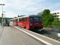 Ferkeltaxen zu einer Sonderfahrt beim Durchfahren des Bahnhofes Gera S�d