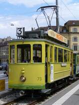 TN - Triebwagen Be 2/2 73 am Endbahnhof in Neuch�tel bei einer Publikumsfahrt am 10.06.2007