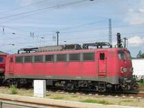 140 782-4 wartete am 24.06.07 im Bahnhof von Wismar auf neue Aufgaben.
<a href= http://staedte.kaposo.de  target= _blank ><img src= http://www.Bahnbilder.de/counter/counter_new.php?key=357584278  alt= St&auml;dte auf Kaposo  title= St&auml;dte auf Kaposo  border= 0  /></a>