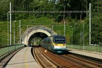682 001-3 Pendolino in Tatenice - Haltestelle zwischen zwei Tunnel, 23.06.2007