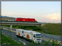Schiene vs. Strasse !! Diesellok 2016 079 Hercules f�hrt von P�ls nach Zeltweg 25.06.2007
