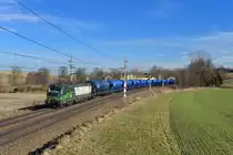 193 250 mit einem Güterzug am 27.02.2017 bei Kimpling. 