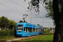 Tw.2256 in der Ul. Grada Gospica zwischen den Haltestellen Caviceva und Getaldiceva. (31.05.2019)