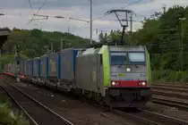 BLS Cargo 486 510 mit einem Containerzug in Köln West, am 12.05.2019.
